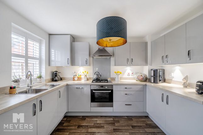 12, Batterbury Lane, Wimborne photo 4