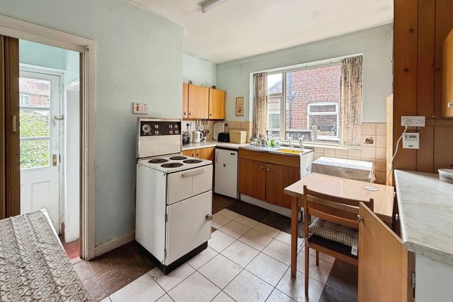 68, Salisbury Avenue, Cheshire photo 3