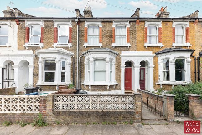 107, Roding Road, Hackney photo 2