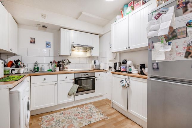 19, Coombe Terrace, Brighton photo 4