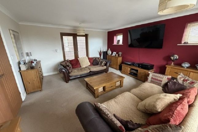 4, Rose Villas, Neath photo 2