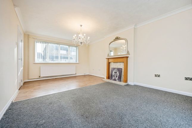 16, Mortimer Road, Bedfordshire photo 2