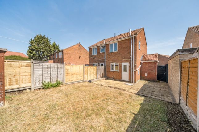 36, Beaufort Close, Lincoln photo 4