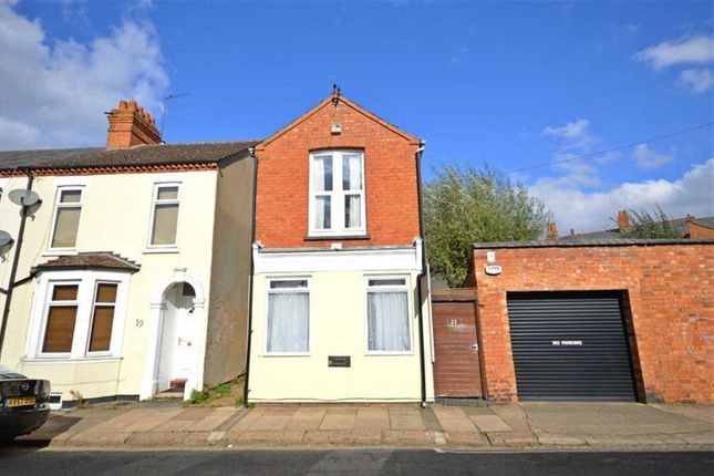 Thumbnail Detached house to rent in Osborne Road, Northampton