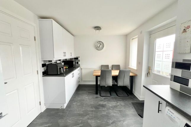 26, Berrowside Road, Shard End photo 3