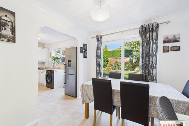 17, Hazel Drive, Ipswich photo 2