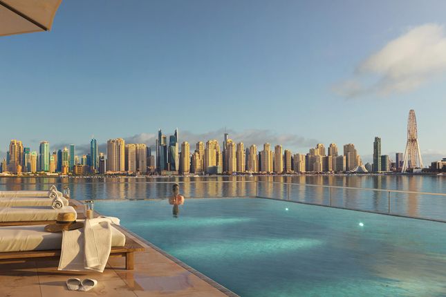 Thumbnail Terraced house for sale in Palm Jumeirah Rd - نخلة جميرا - دبي - United Arab Emirates