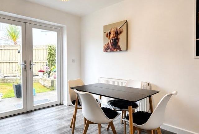 10, Mowhay Meadow, St. Columb photo 4
