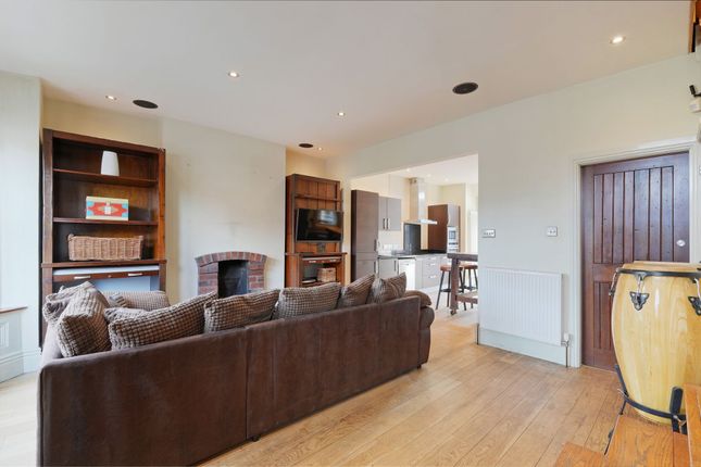 4 Greenhill Road, Sheffield photo 4