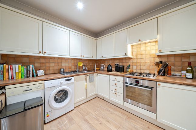 Flat 1a , Robertson House,, Royal Herbert Pavilions, London photo 4