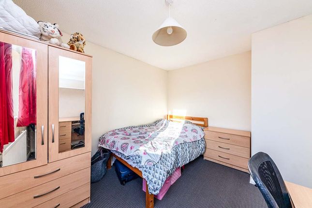End terrace house to rent in Bishops Way, Canterbury, Kent