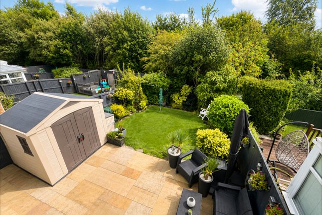 77, Delphinium Way, Darwen photo 4