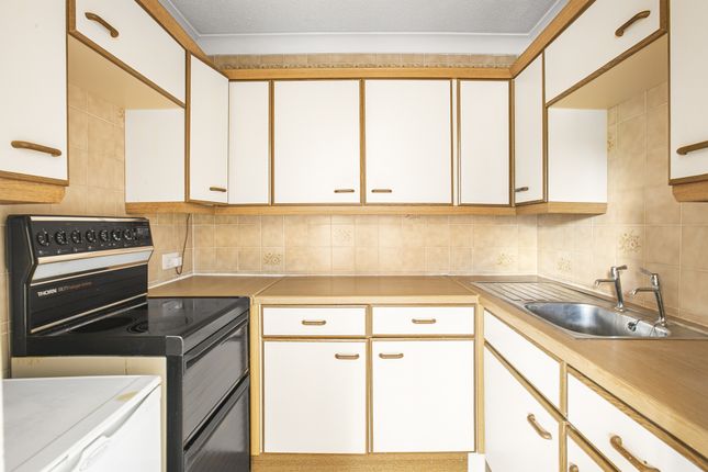 52 Homedell House, Roundwood Lane, Harpenden photo 4