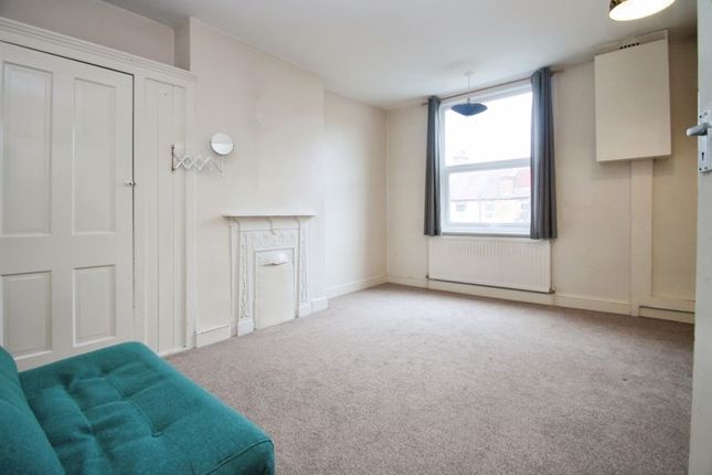 6a, Sumner Road, Harrow photo 5