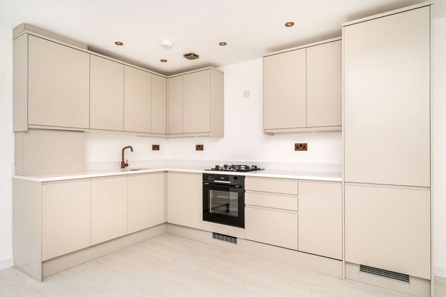 Unit 2, 2, Ackroyd Road, London photo 3