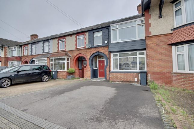 Thumbnail Terraced house for sale in Chatsworth Avenue, Cosham, Portsmouth