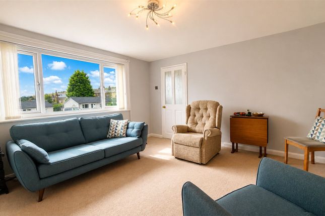 23 The Bungalows,, Lower Bentley Royd, West Yorkshire photo 4