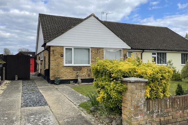 57, Oakcroft Gardens, Littlehampton photo 4