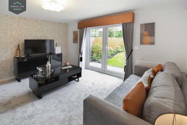 Thumbnail Semi-detached house to rent in Yew Gardens, Doncaster