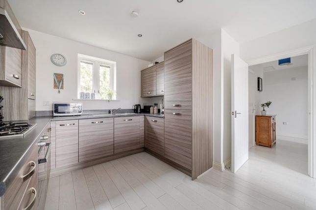 Flat 5, 8 Charlotte Way, West Malling photo 2