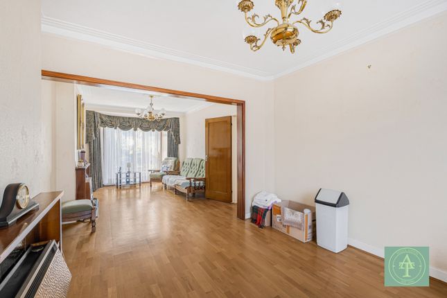 95 Merryhills Drive, ENFIELD photo 4