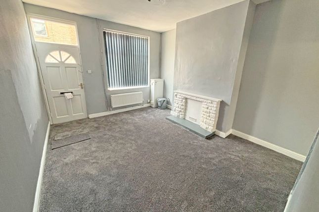 26, Heath Street, Burnley photo 2