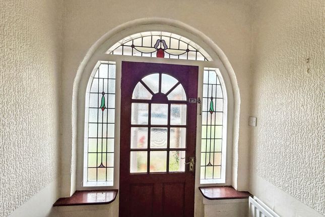 37, Bruce Gardens, Newcastle upon Tyne photo 2