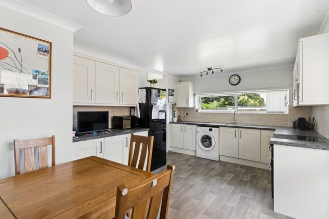 42, Drake Road, St Neots photo 2