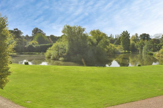 22, Wavendon House Drive, Milton Keynes photo 4