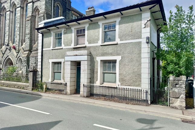 42, Station road, Llanrwst photo 3