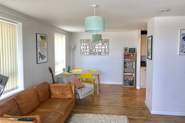 41 Rivers Apartments, Cannon Road, London photo 3