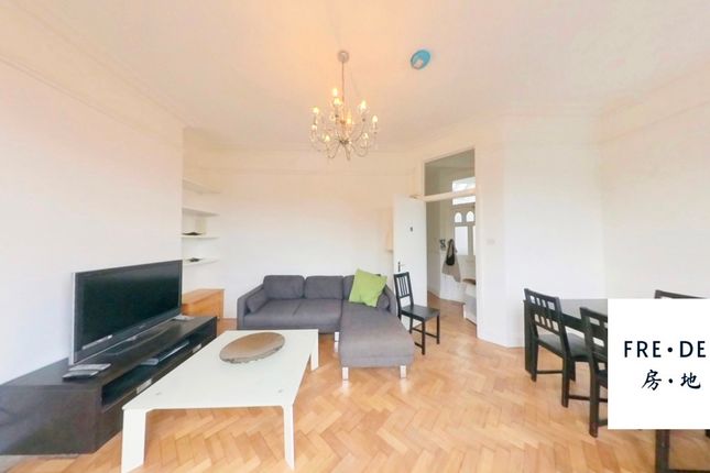 Flat to rent in Fairlawn Mansions, New Cross Gate