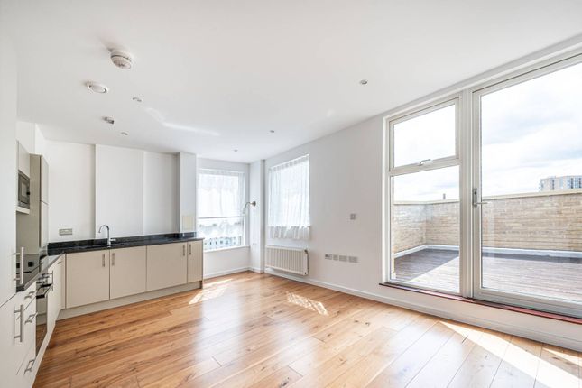 Flat for sale in Heath Parade, Colindale, London