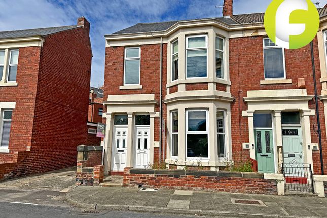 Thumbnail Flat for sale in Park Terrace, North Shields, North Tyneside