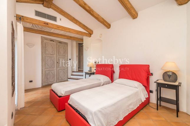 Villa for sale in Via Munti Tundi, Località Li Liccioli, Arzachena, Sardegna
