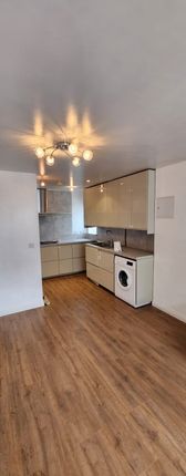 53 Landmark Place, Churchill Way, Cardiff, South Wales photo 5