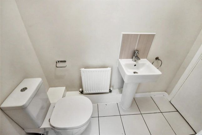 Rushton Mews, Corby photo 4