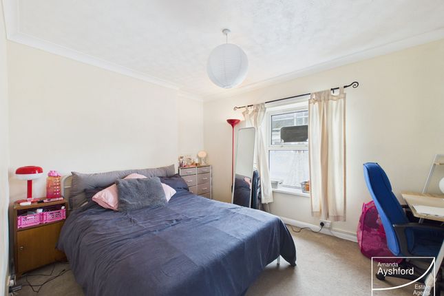 17 Brent Road, Paignton photo 4