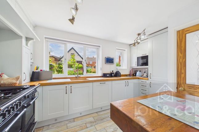 Rose Cottage, Scaldwell Road, Northampton photo 4