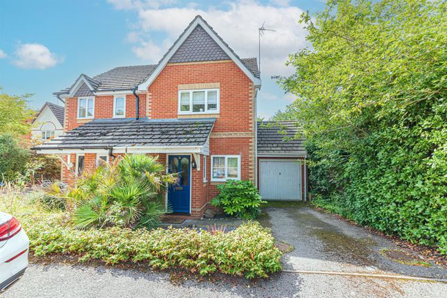 Semi-detached house for sale in Davy Close, Wokingham, Berkshire