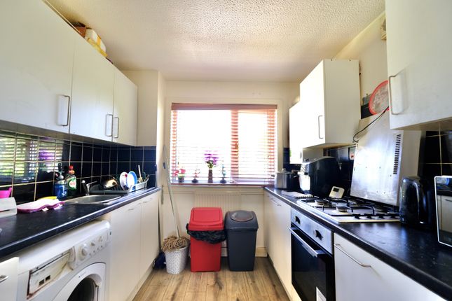11, Edzell Row, Kilwinning photo 4