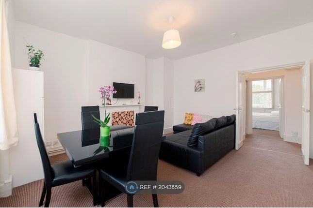 Thumbnail Flat to rent in West Cromwell Road, London