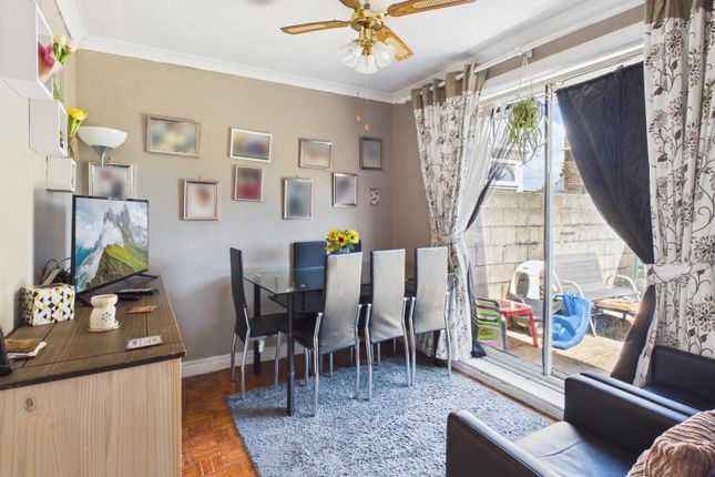 23N, Cefn Road, Bridgend photo 3