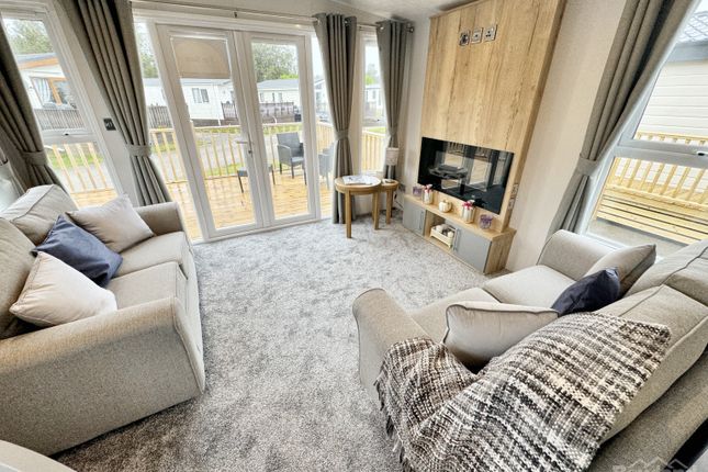 Minster Norwood, Tydd St Golf and Country Club, Tydd St Giles photo 2