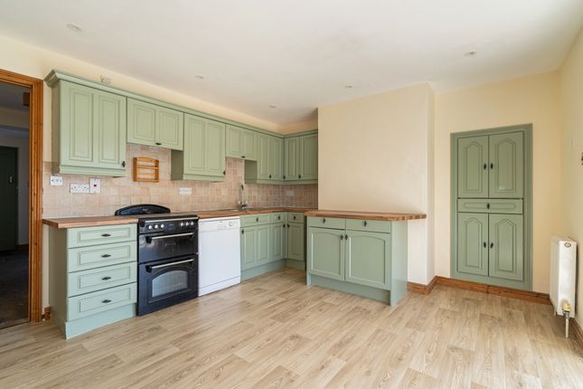 The Red House, Brackley Road, Banbury photo 3