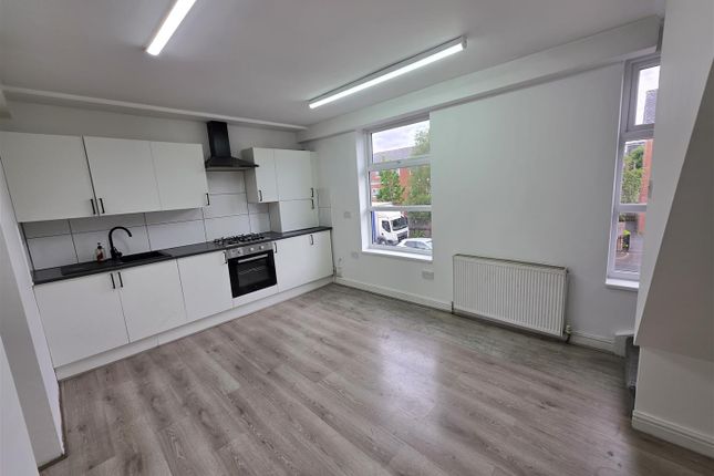 44a, Leicester Road, Salford photo 3