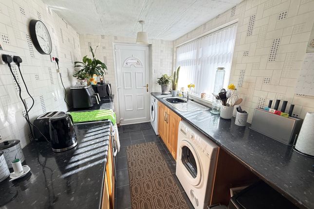 27, William Street, Stanley photo 5