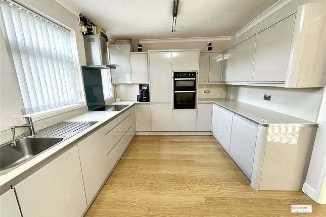 Windermere Terrace, Stanley photo 5