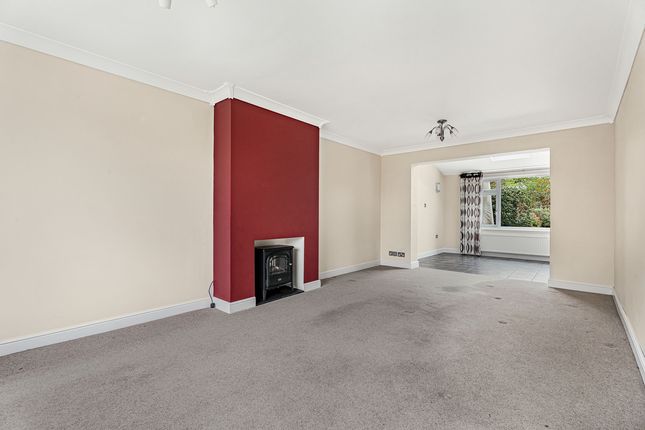 2, Gravel Lane, Drayton photo 4