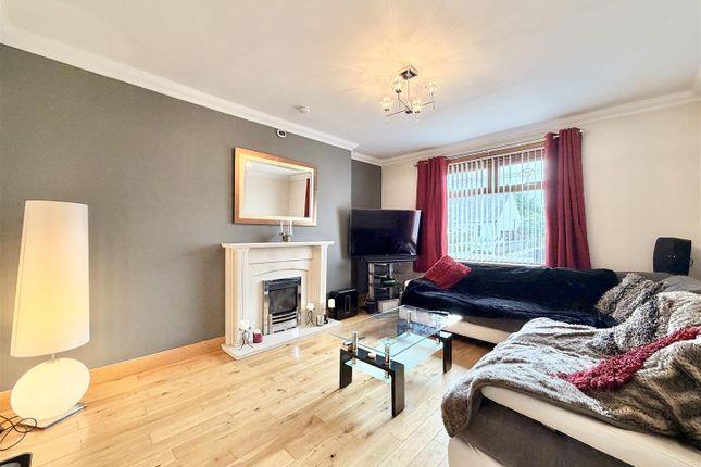15, Clyde Avenue, Hamilton photo 3